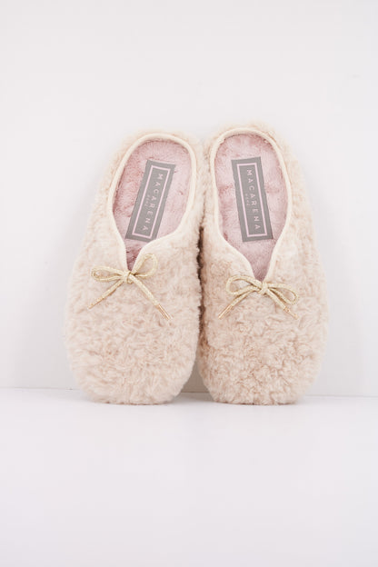 MACARENA DUKADO en color BEIGE  (3)