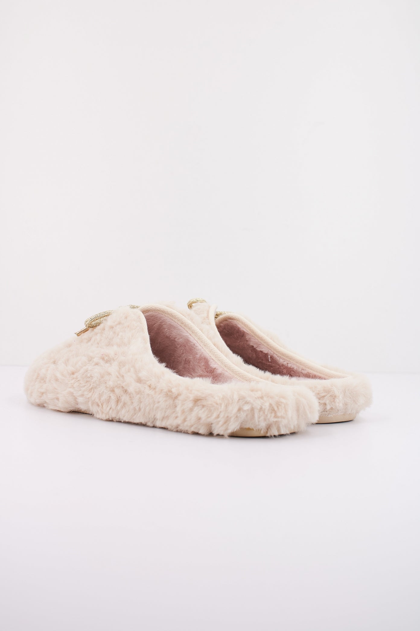 MACARENA DUKADO en color BEIGE  (4)