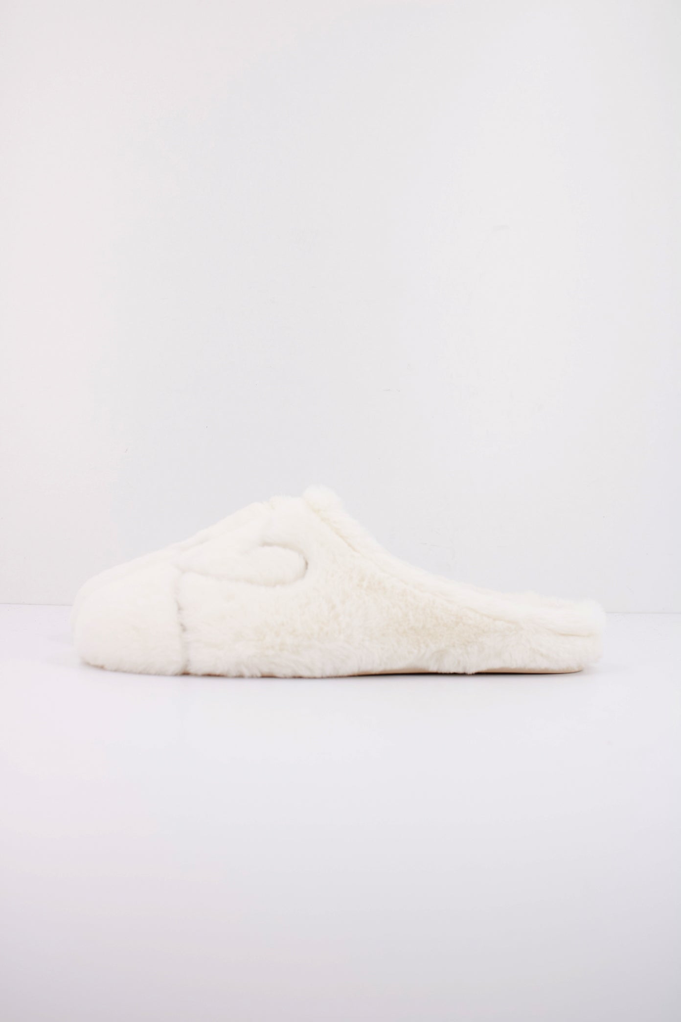 MACARENA  GROSETO en color CRUDO  (1)