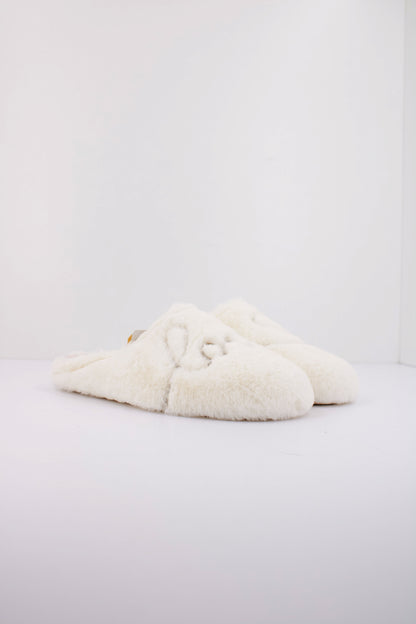 MACARENA  GROSETO en color CRUDO  (2)