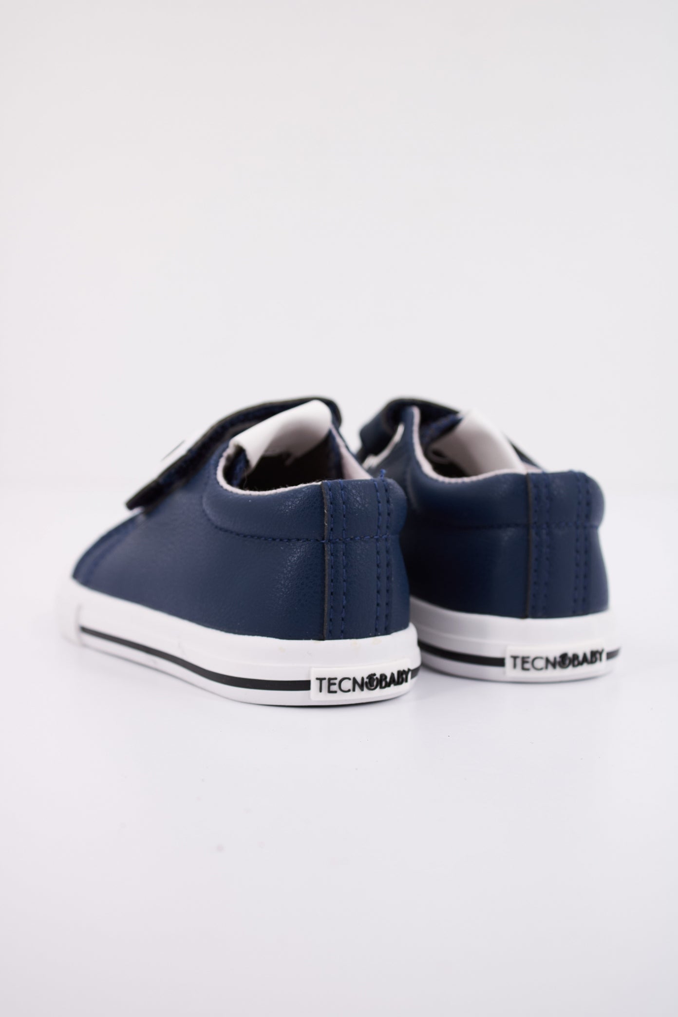 OSITO  LOW en color NAVY  (4)