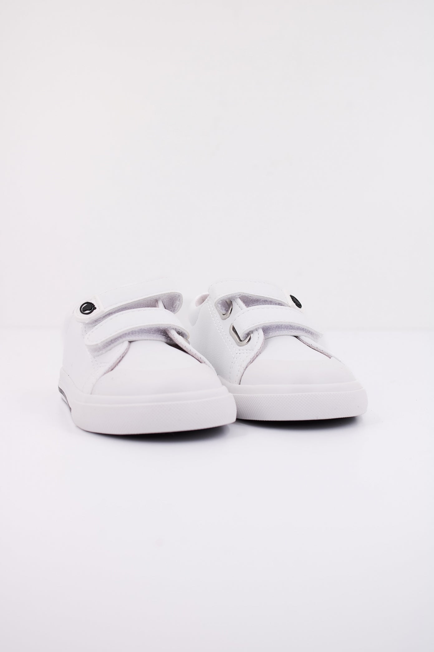 OSITO  LOW en color WHITE  (2)