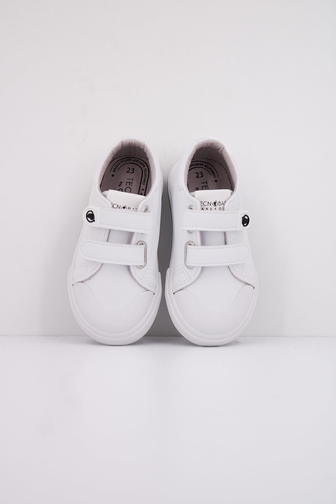 OSITO  LOW en color WHITE  (3)