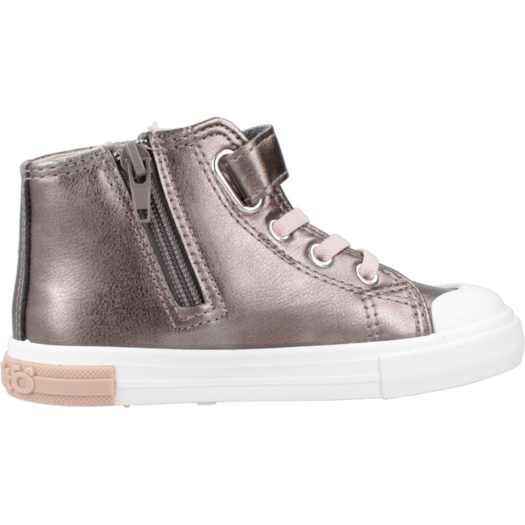 OSITO HIGH CUT HEARTS en color SILVER  (4)