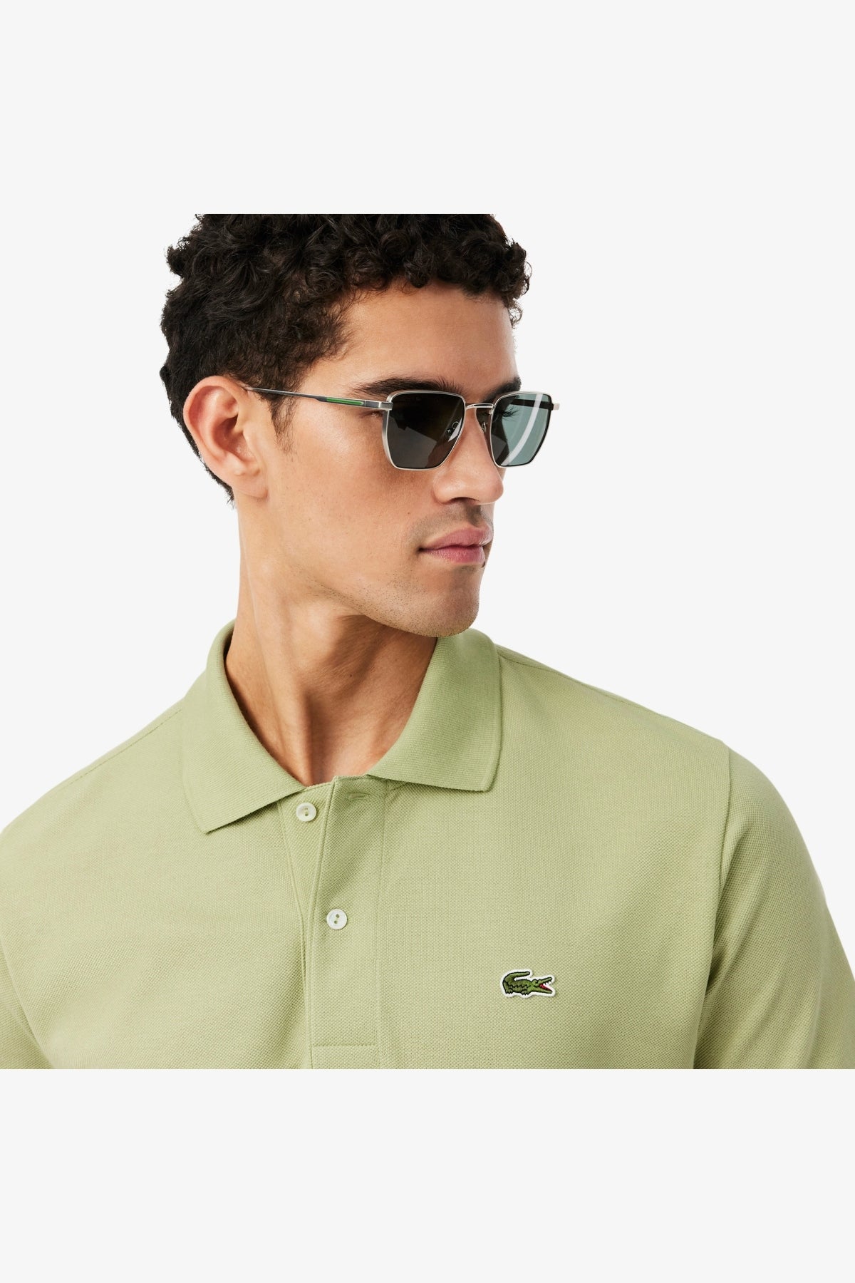 LACOSTE L SHORT SLEEVED  en color BIRCH  (5)