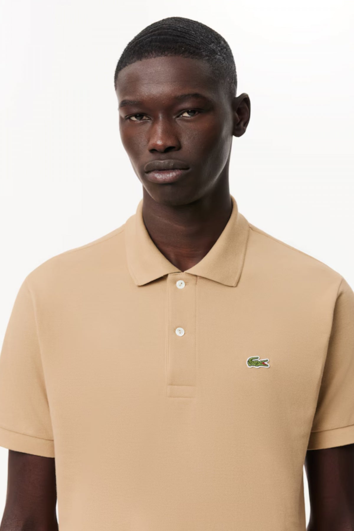 LACOSTE L SHORT SLEEVED  en color VNNS  (4)