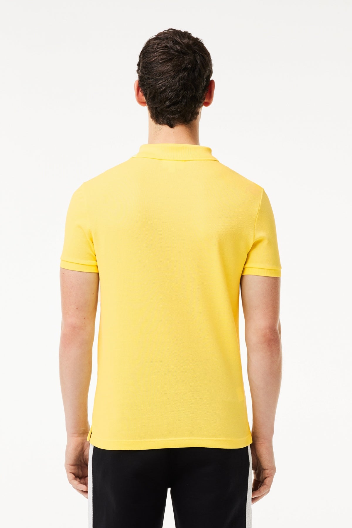 LACOSTE L SHORT SLEEVED  en color YELLOW  (3)