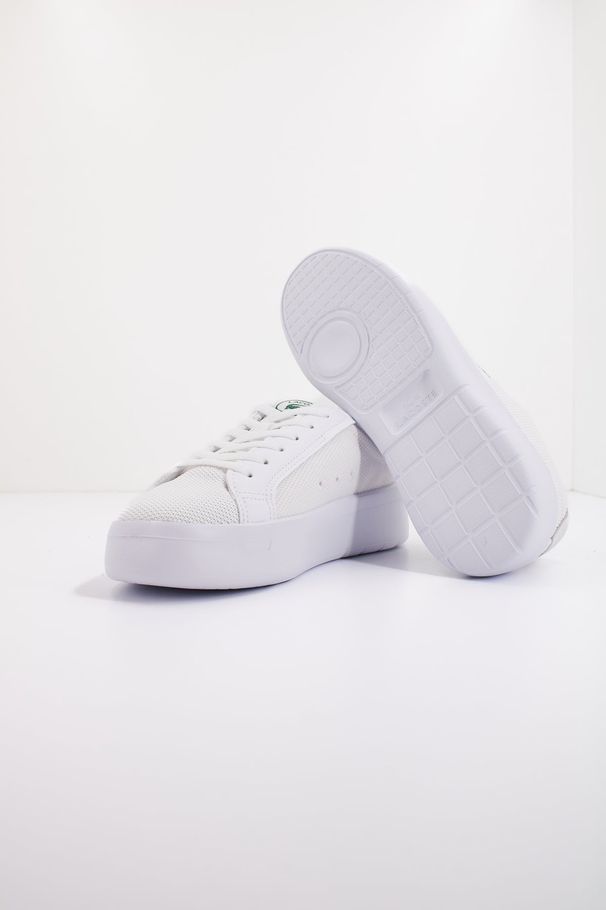 LACOSTE CARNABY PLATFORM LIT en color WHTWHT  (4)