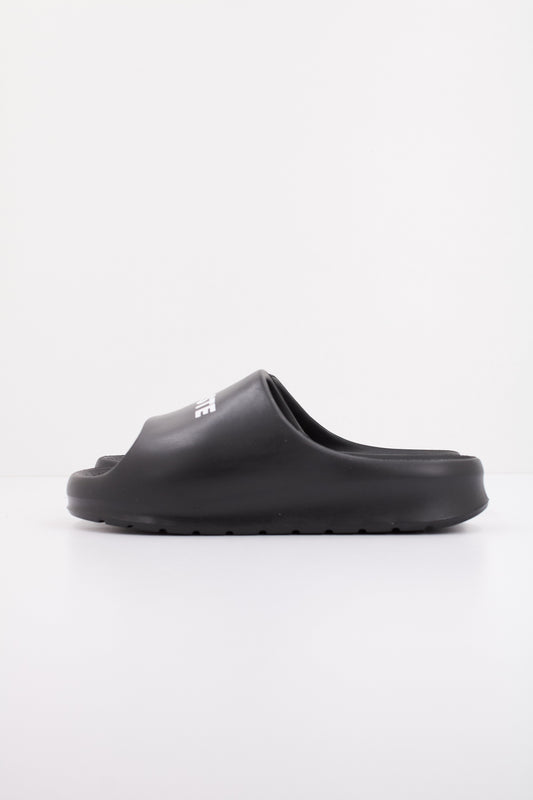 LACOSTE SERVE SLIDE . SYNT en color BLKBLK  (1)