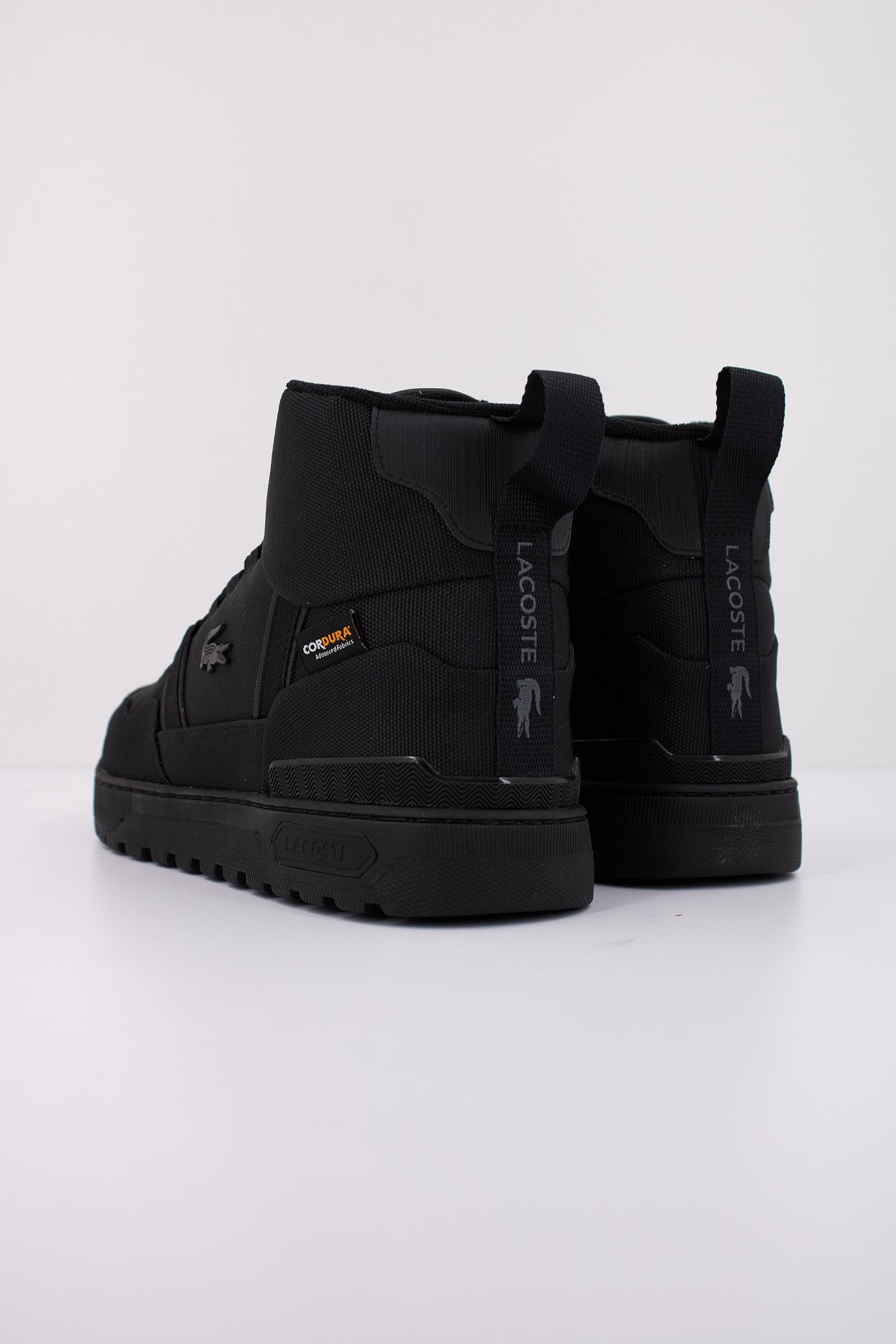 LACOSTE T-CLIP WINTER MID en color BLKBLK  (4)
