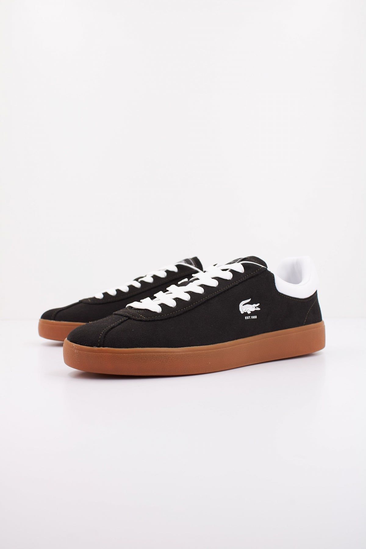 LACOSTE BASESHOT en color GRNGUM  (2)