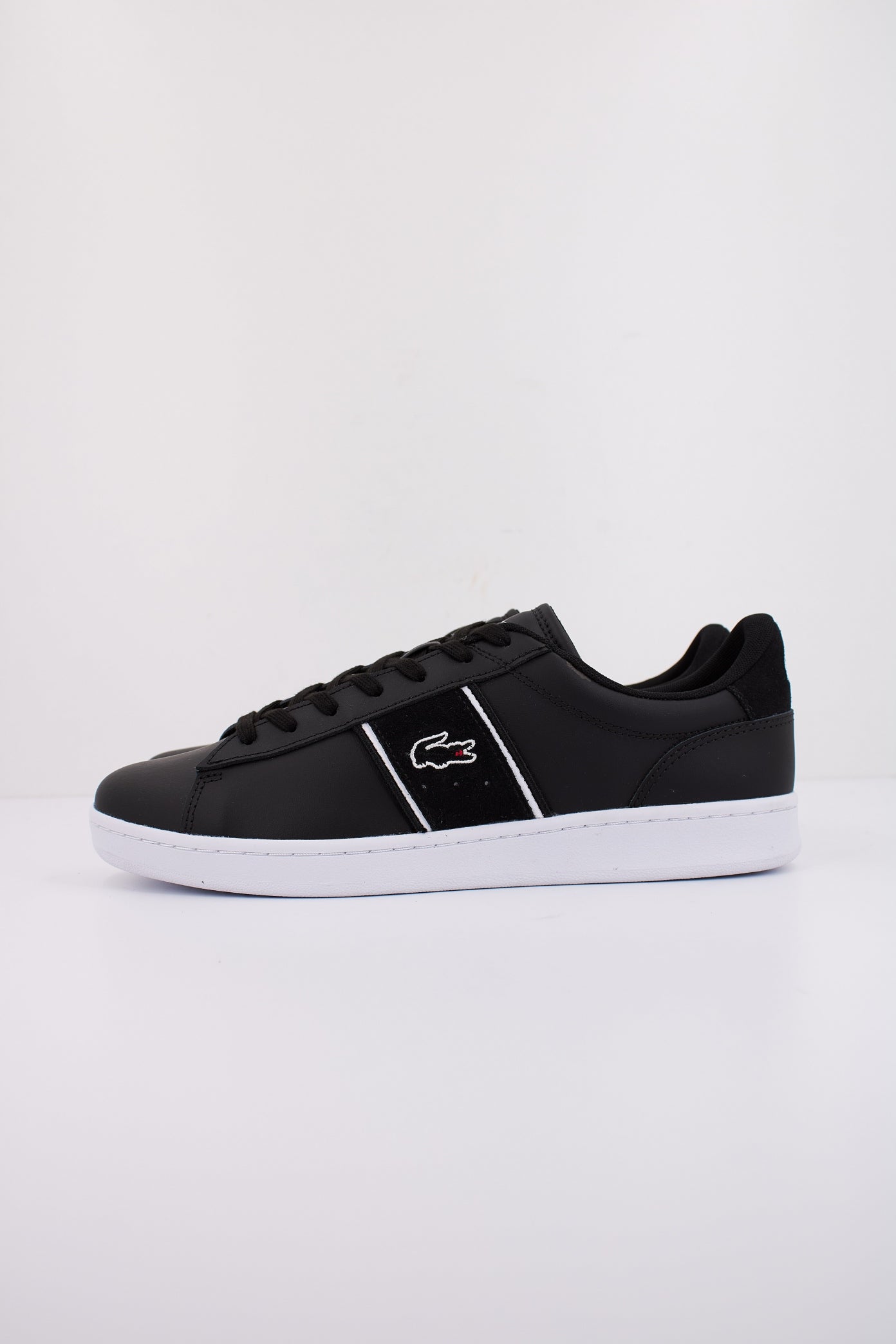 LACOSTE CARNABY SET CGR en color BLKWHT  (1)