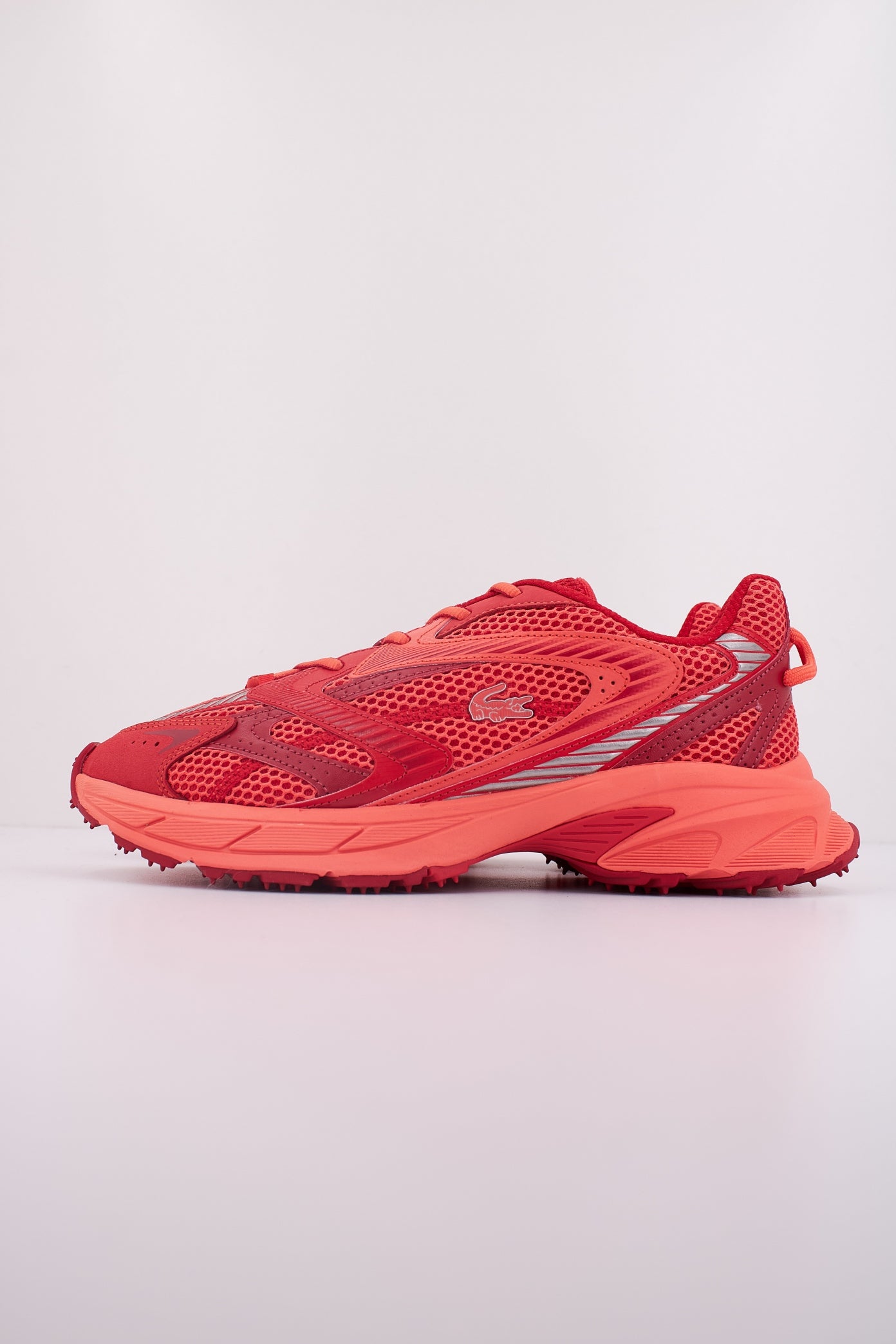 LACOSTE  L NEO SHOT en color ORGRED  (1)