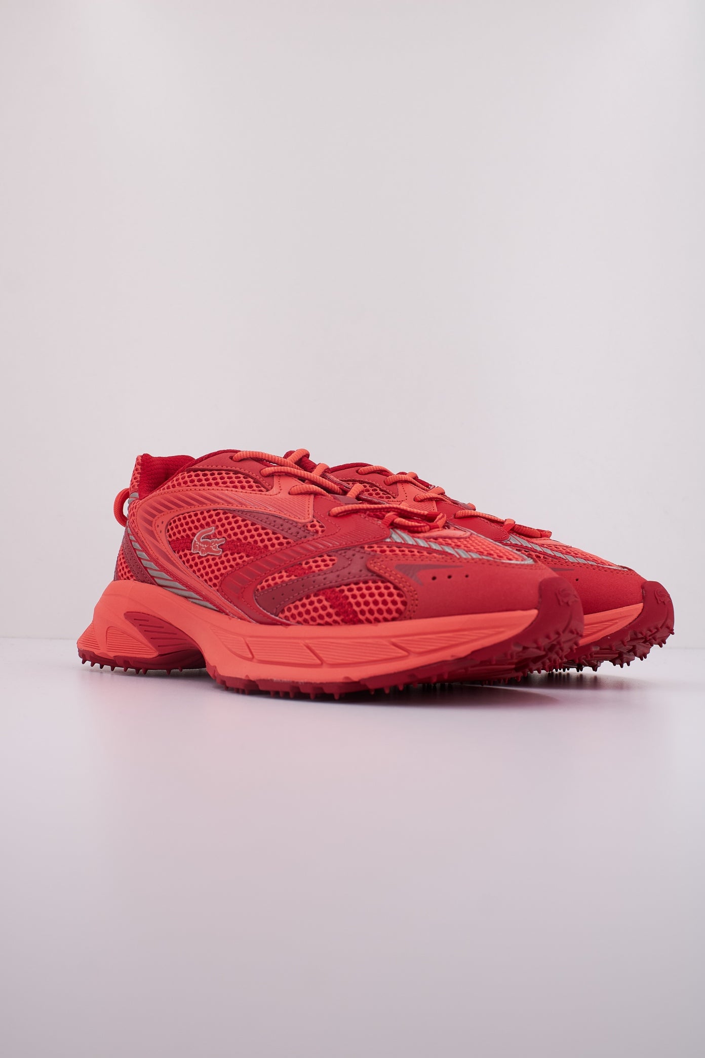 LACOSTE  L NEO SHOT en color ORGRED  (2)