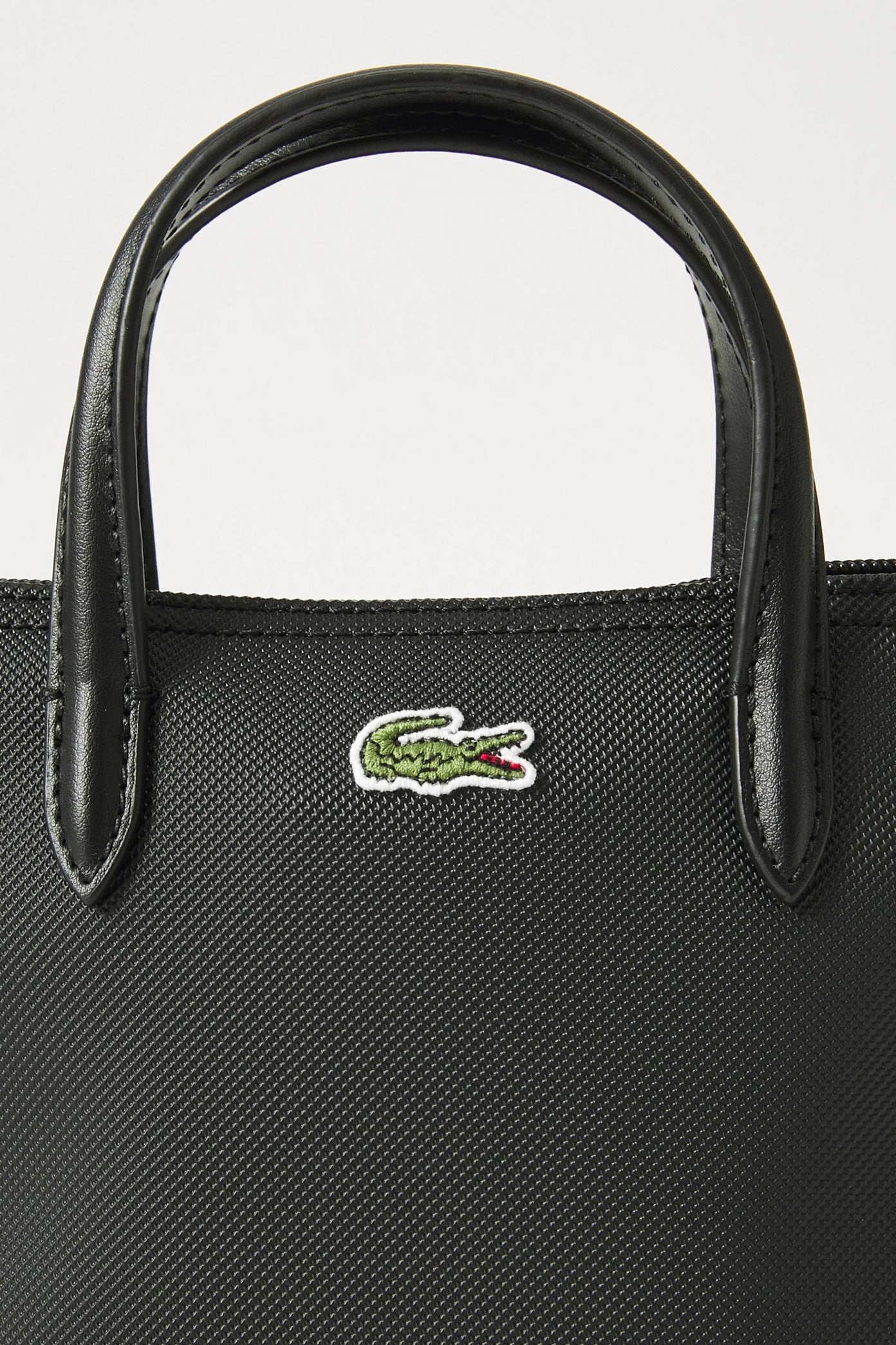 LACOSTE CROSSOVER BAG en color NOIR  (4)