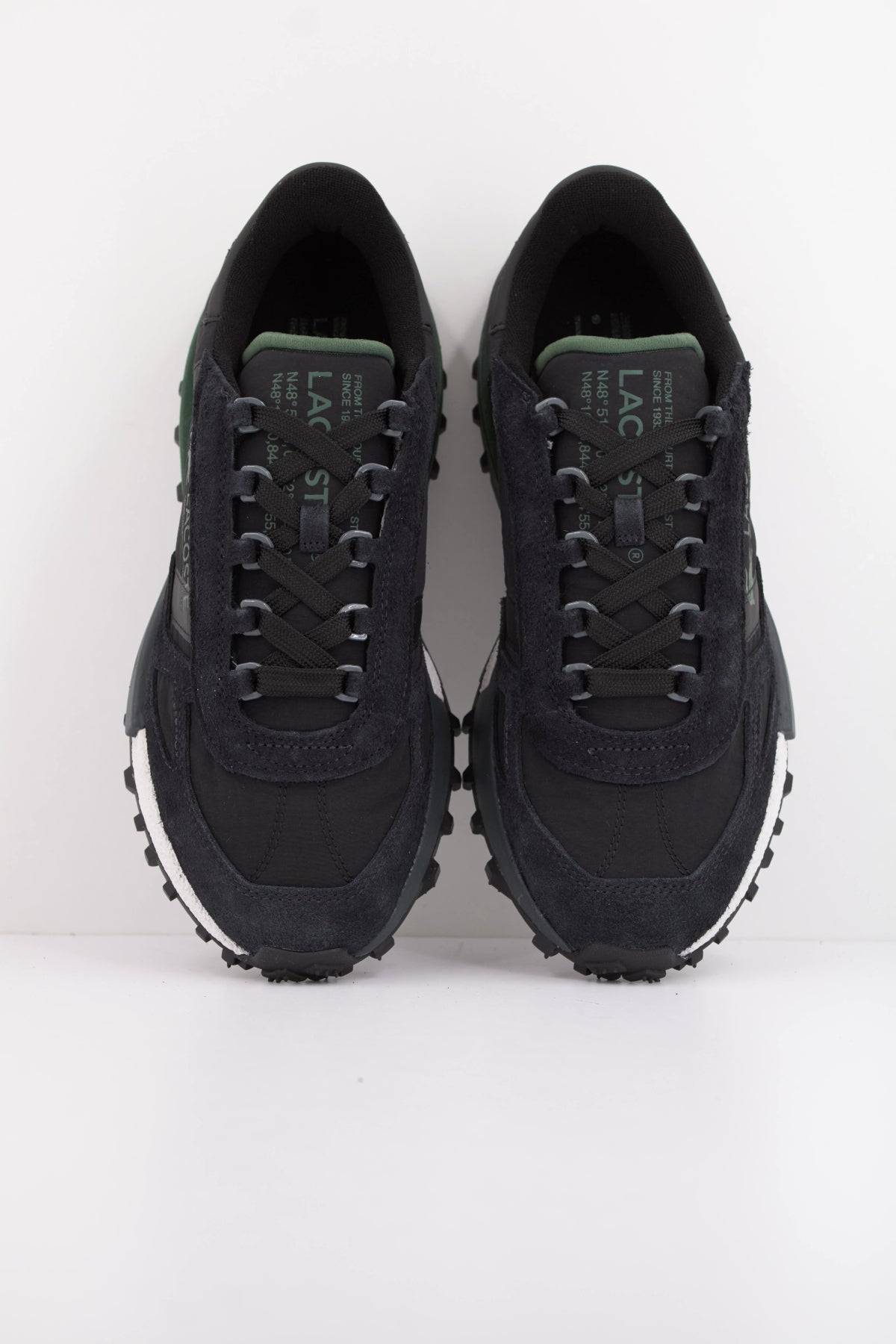 LACOSTE ELITE ACTIVE en color BLKWHT  (3)