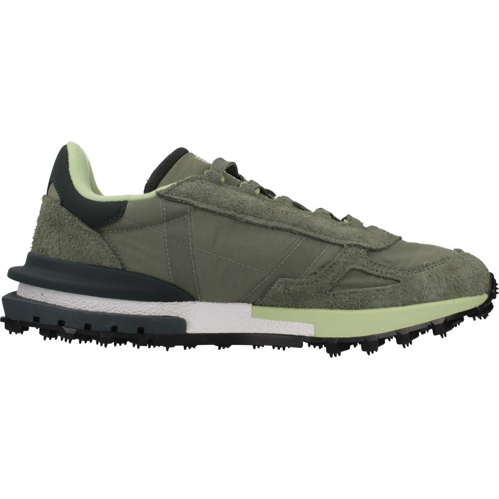 LACOSTE ELITE ACTIVE en color KHKWHT  (4)