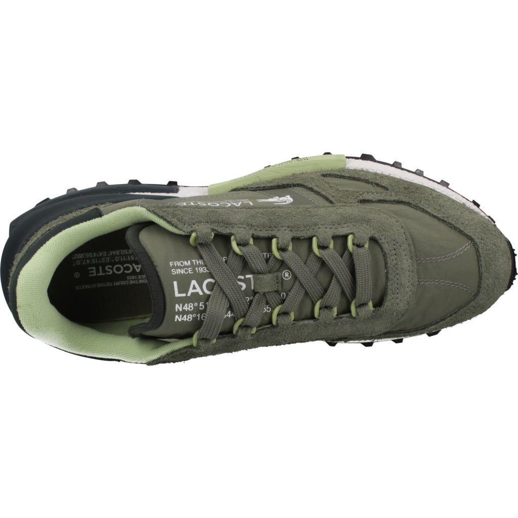 LACOSTE ELITE ACTIVE en color KHKWHT  (7)
