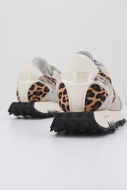 RUN OF JUNGLE W en color   (3)