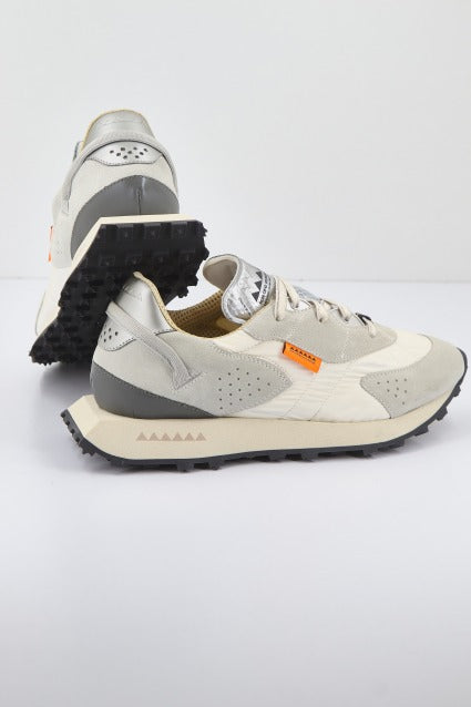 RUN OF PIUMA en color BIANCO  (2)