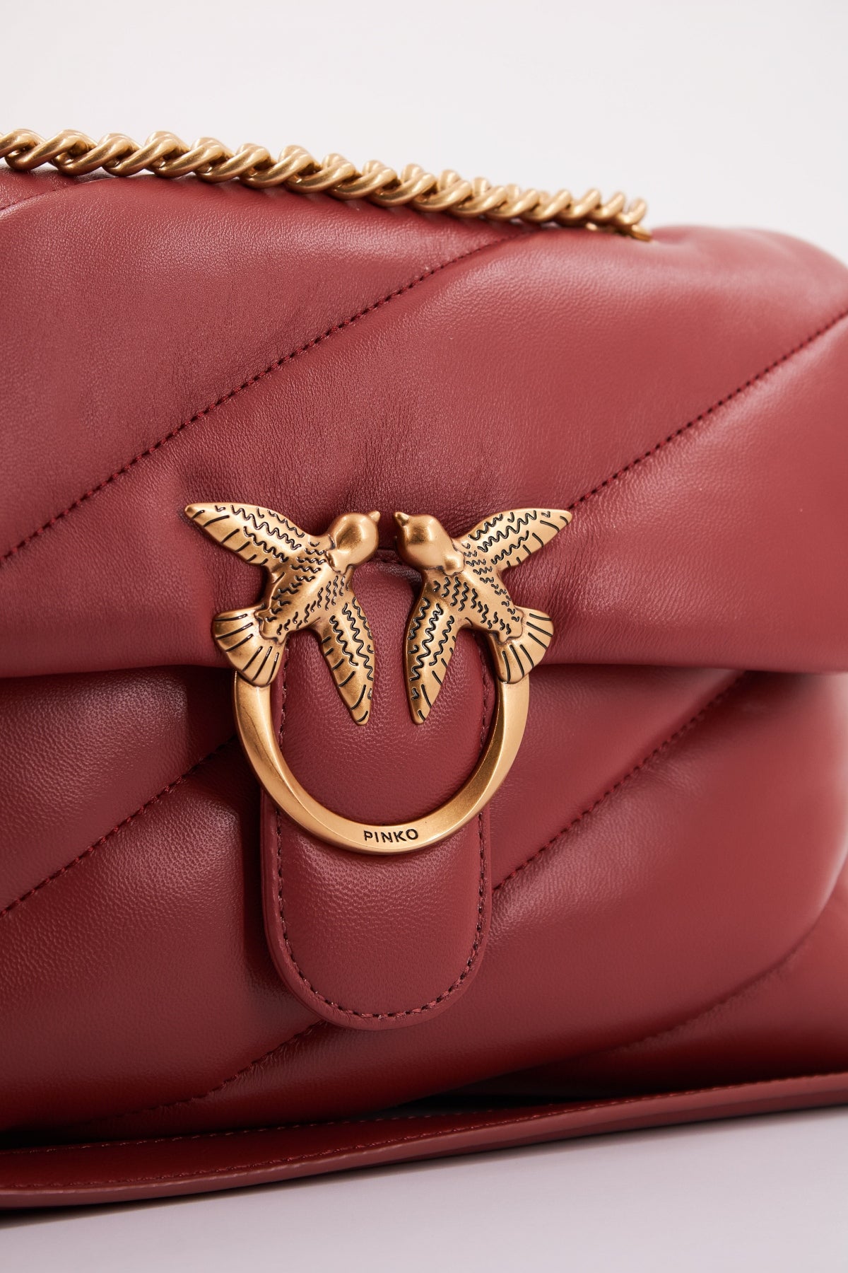 PINKO LOVE PUFF CLASSIC CL en color BQ  (4)