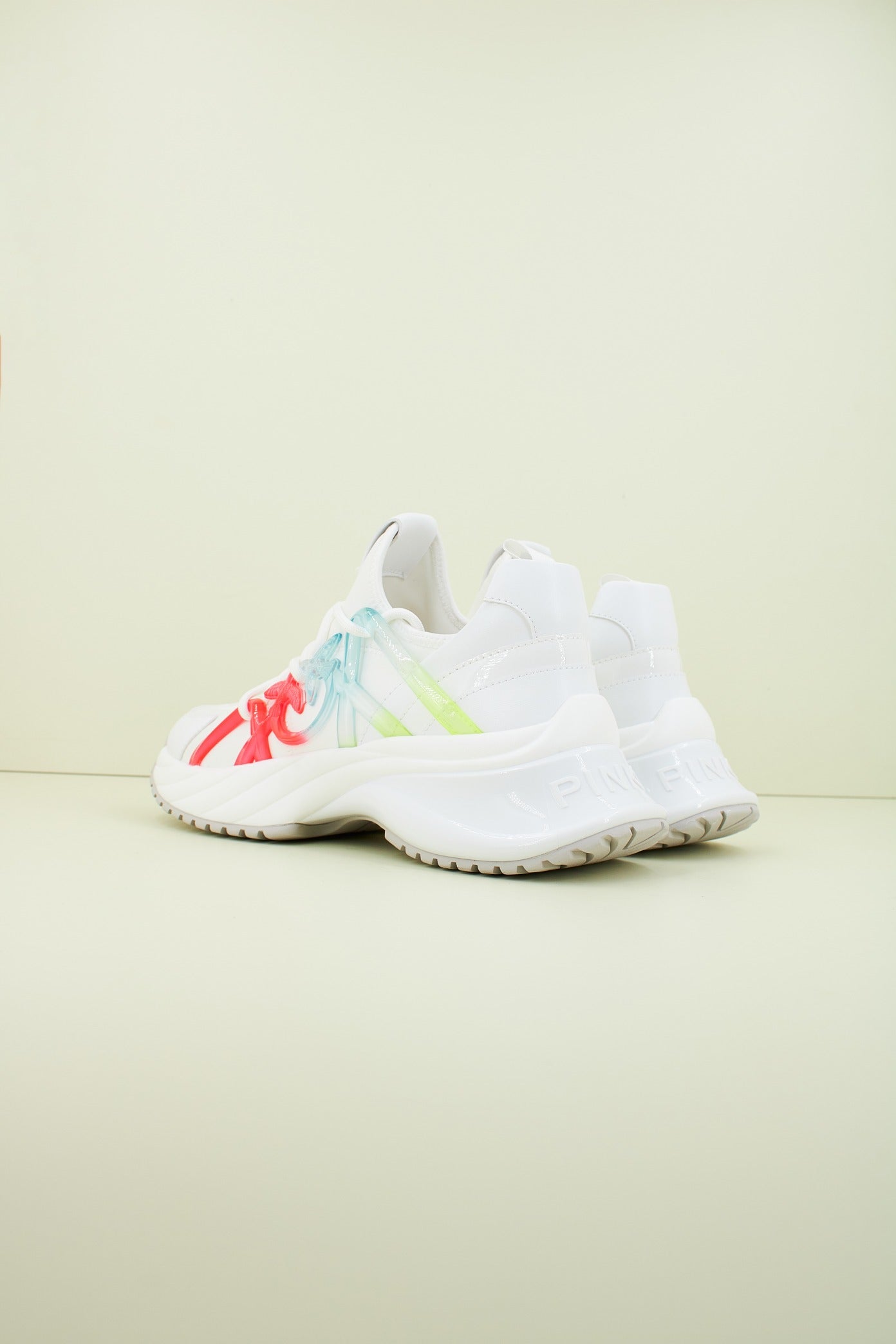 PINKO ARIEL  en color EP  (3)