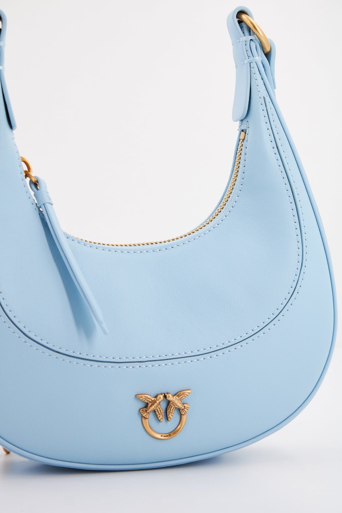 PINKO BRIOCHE HOBO MINI en color FNQ  (4)