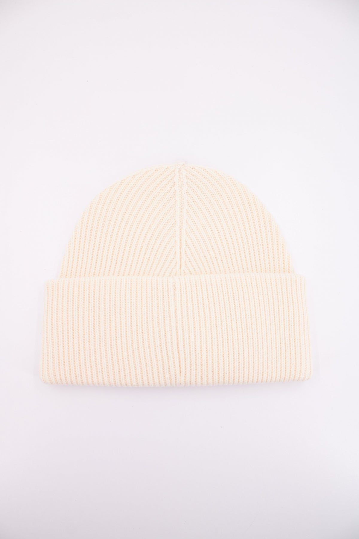 KURT GEIGER LONDON KGL KNITTED BEANIE en color BONE  (2)
