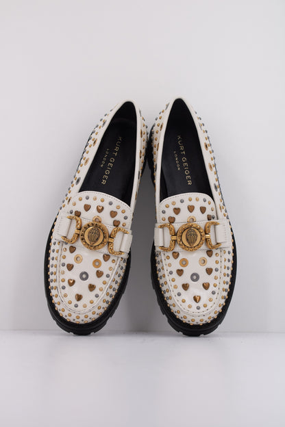 KURT GEIGER LONDON MANSION STUD LOAFER en color OPNWHT  (3)