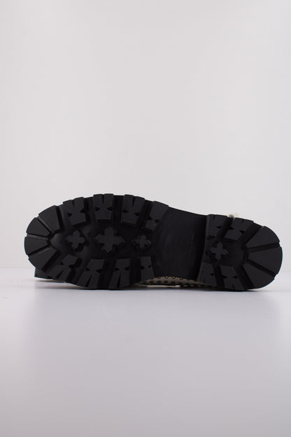 KURT GEIGER LONDON MANSION STUD LOAFER en color OPNWHT  (5)