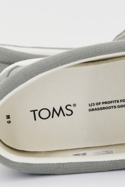 TOMS ALP FWD en color VTVRGRY  (4)