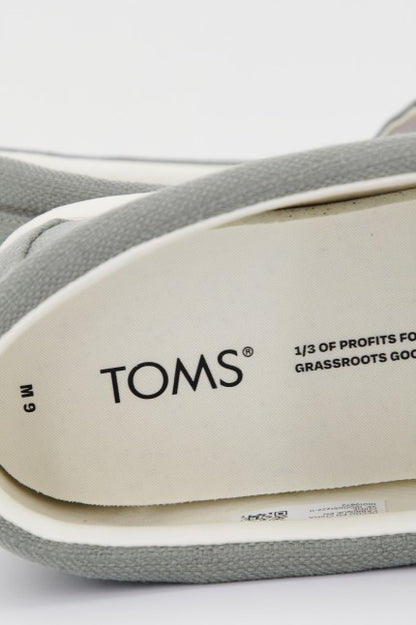 TOMS ALP FWD en color VTVRGRY  (4)