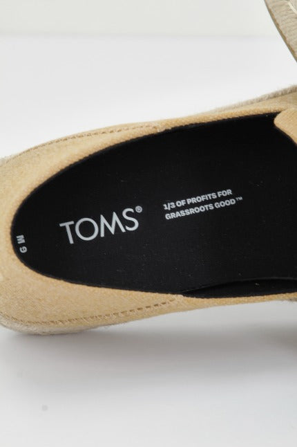 TOMS SANTIAGO en color BROWN  (4)
