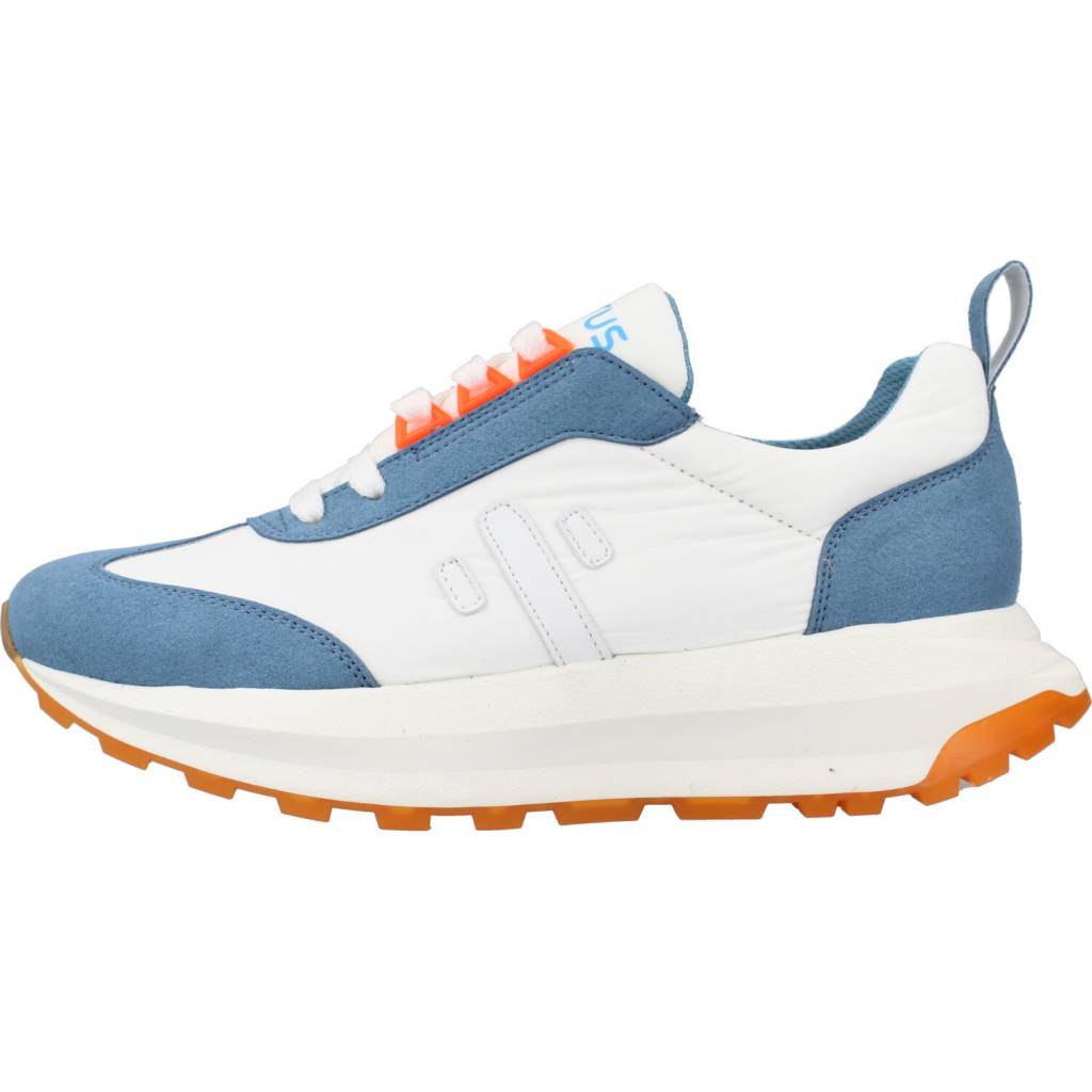 VEGTUS TUNDRA en color WHTSKY  (2)