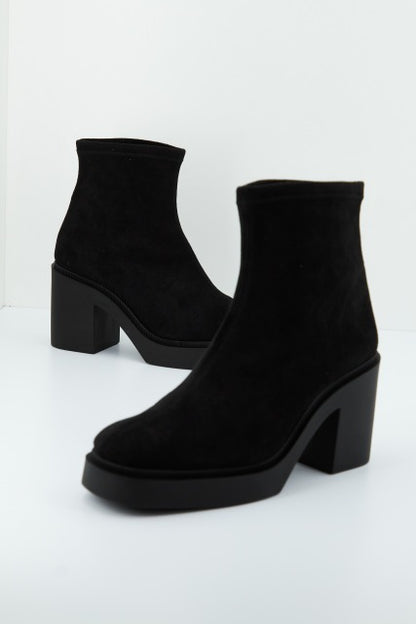 MISS ELASTIC  MAT en color NEGRO  (1)