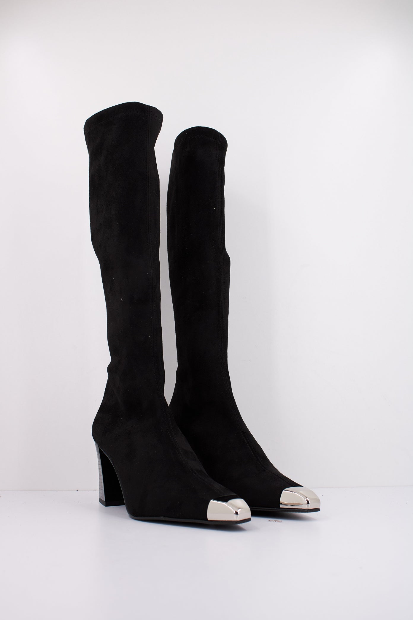 MISS ELASTIC EMILY en color NEGRO  (2)