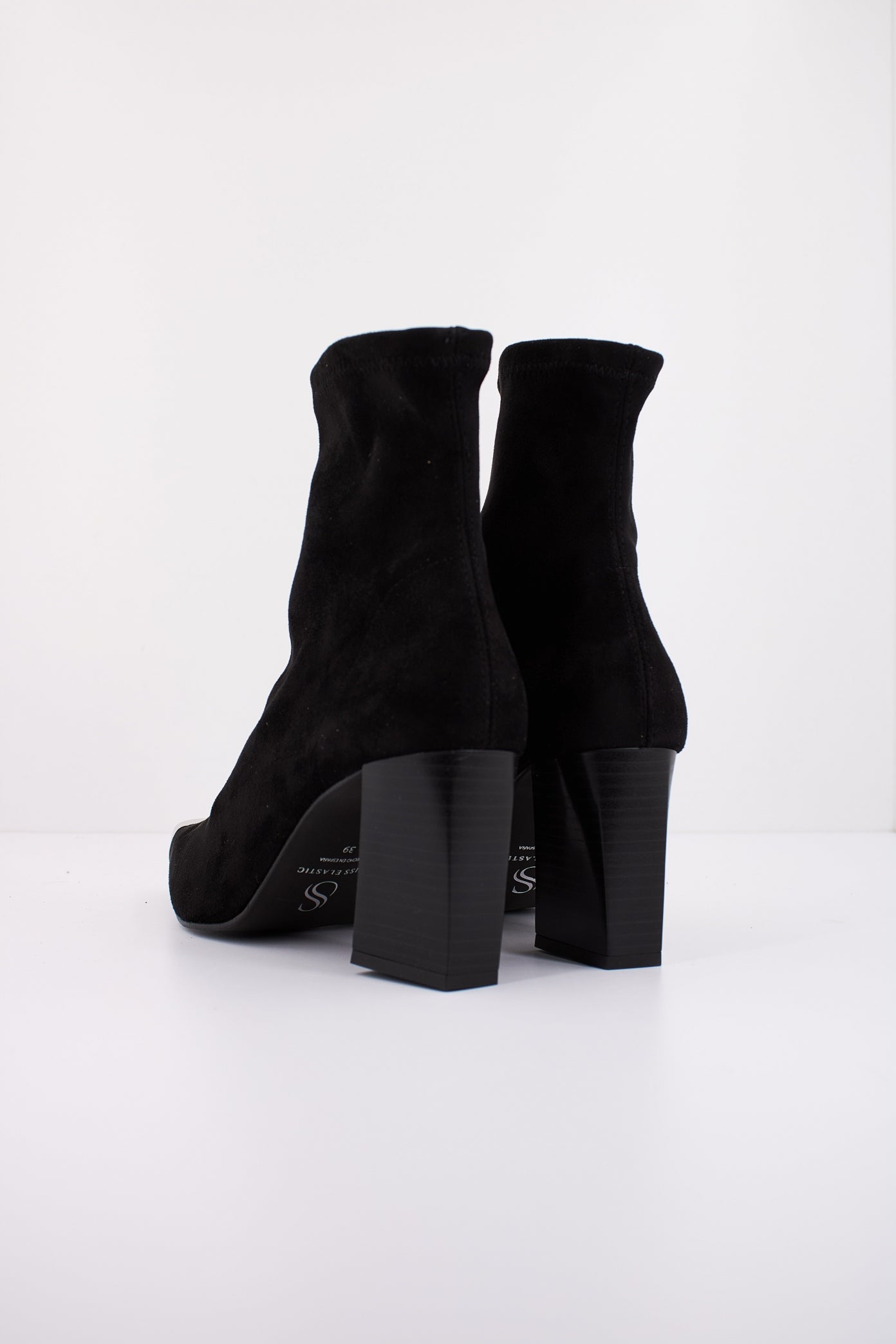 MISS ELASTIC EMILY en color NEGRO  (4)