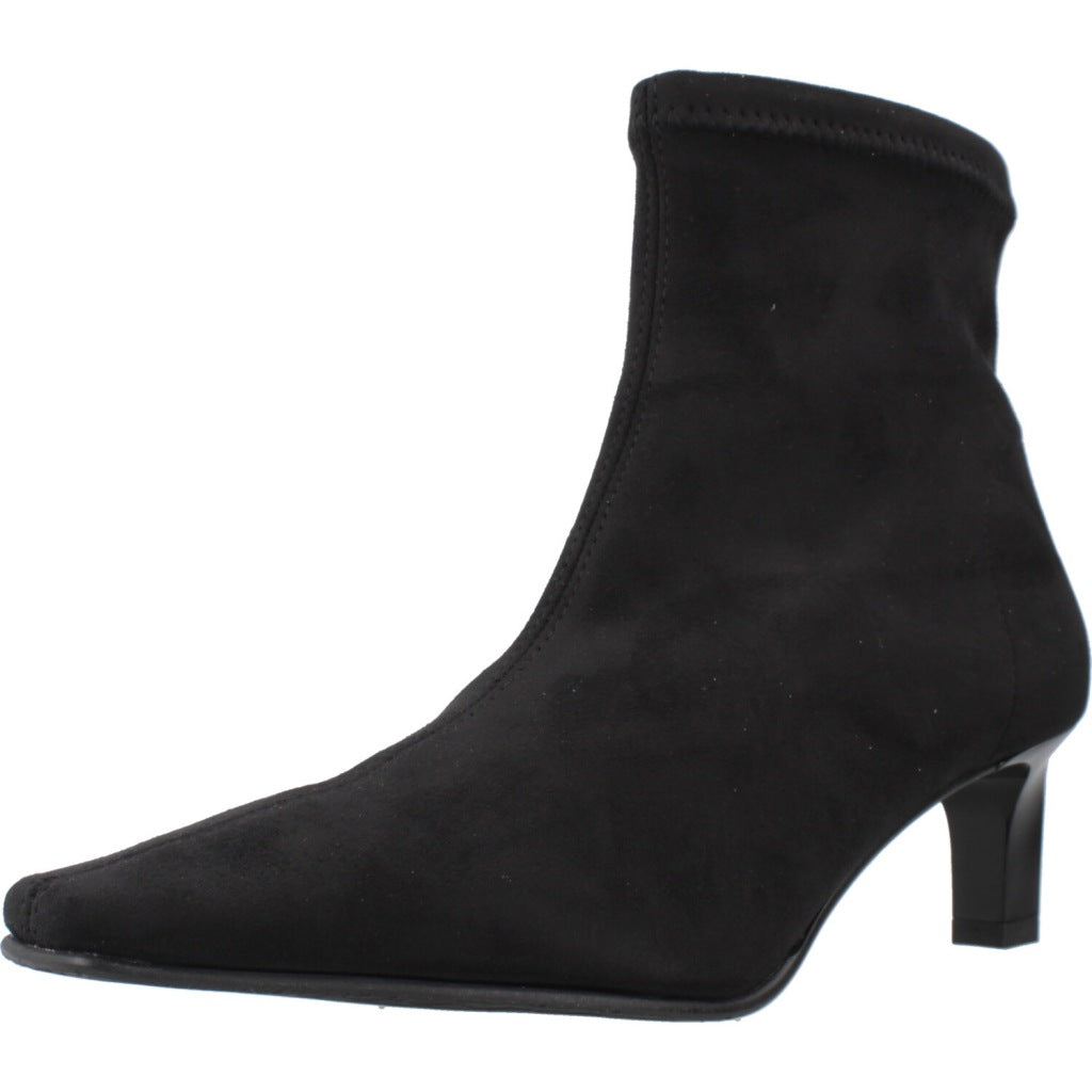 MISS ELASTIC NEW LAURA en color NEGRO  (1)