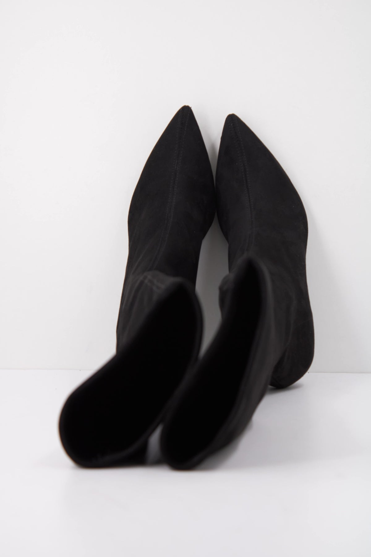 MISS ELASTIC BOTA ZETA en color NEGRO  (3)