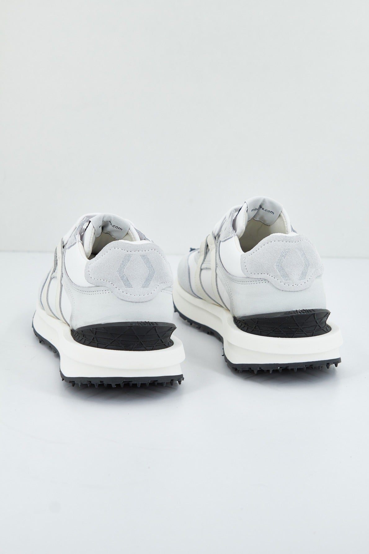 MIKAKUS  WHITE LEATHER en color WHITE  (3)