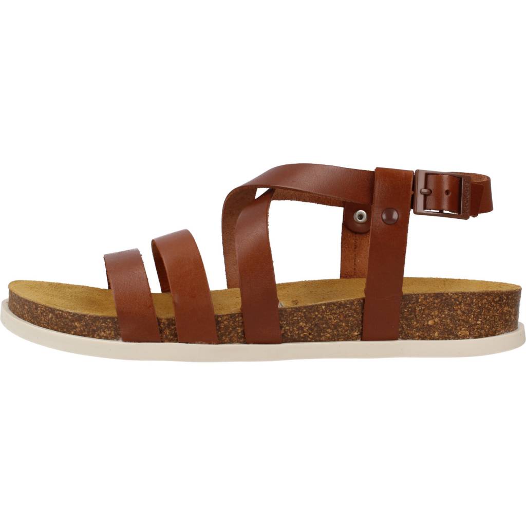 KICKERS   en color MRRNCLR  (2)