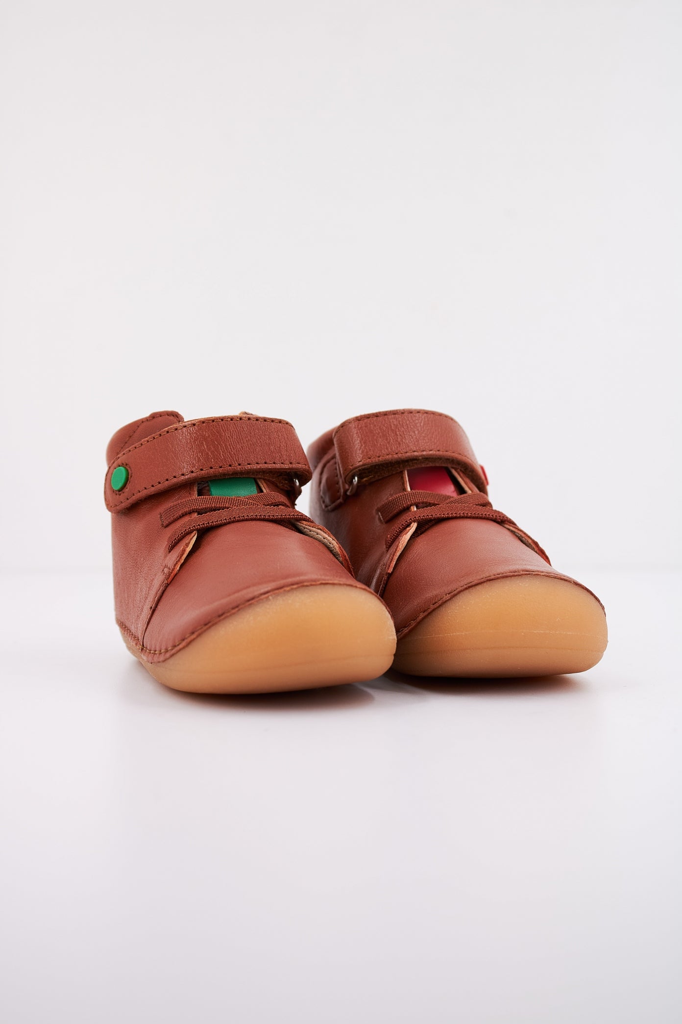 KICKERS SONIZIKRO en color CAMEL  (2)