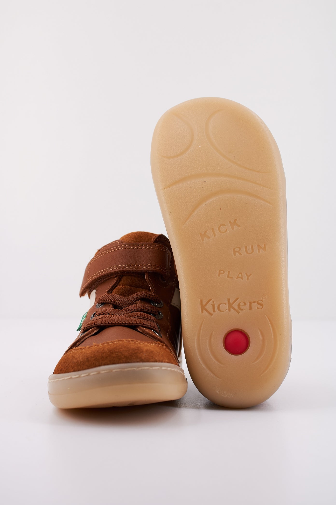 KICKERS    en color CAMEL  (5)