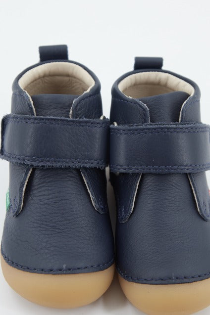 KICKERS   en color MARINE  (3)