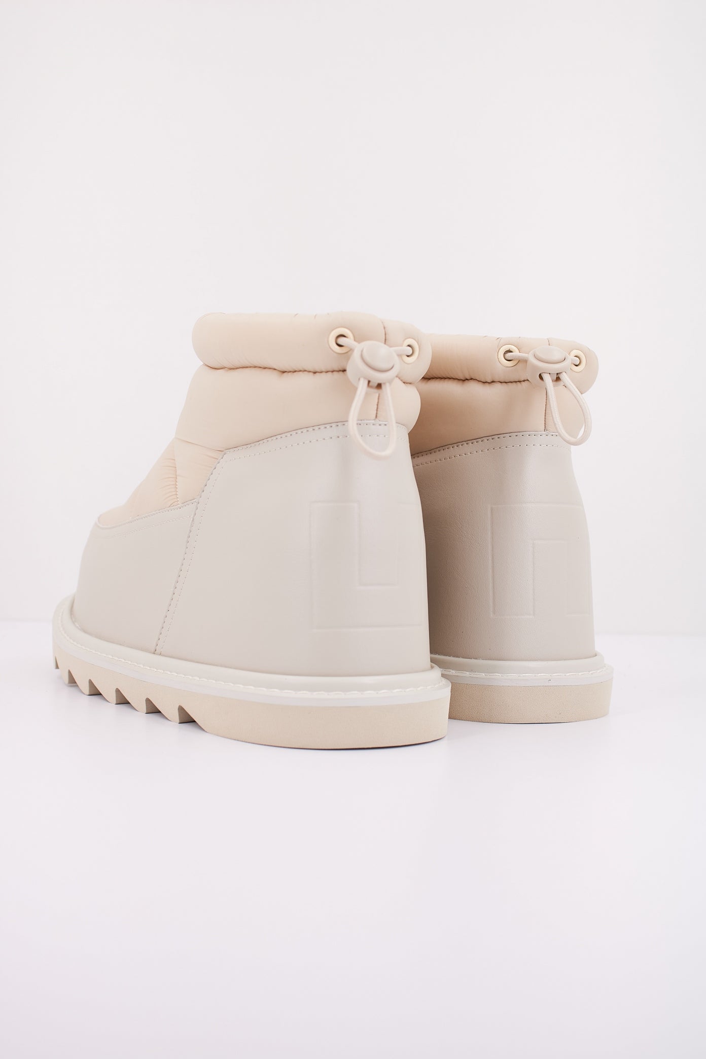 UNITED NUDE SEMBLA BUBBLE BOOTIE en color CHALK  (4)