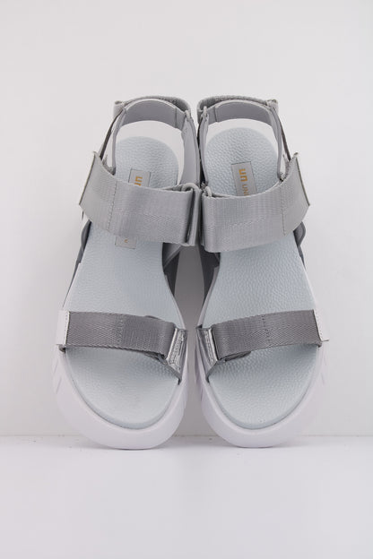 UNITED NUDE DELTA RUN en color IRONY  (3)