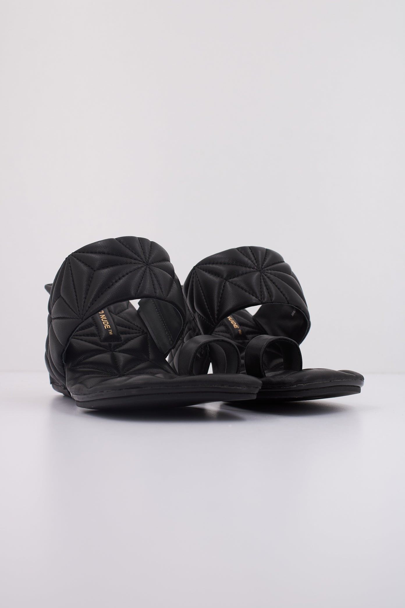 UNITED NUDE LOOP TOE HI en color BLACK  (2)