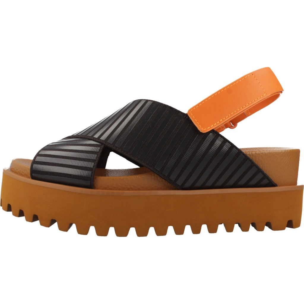 UNITED NUDE RICO X SANDAL en color AMBGLW  (2)