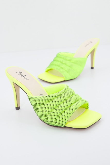 MENBUR M en color AMARILLO  (1)