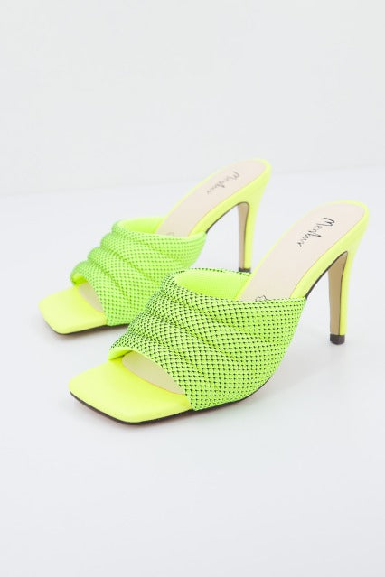 MENBUR M en color AMARILLO  (2)